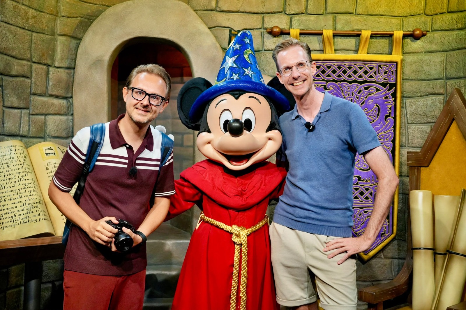 Orlando & Glenn met Mickey Mouse